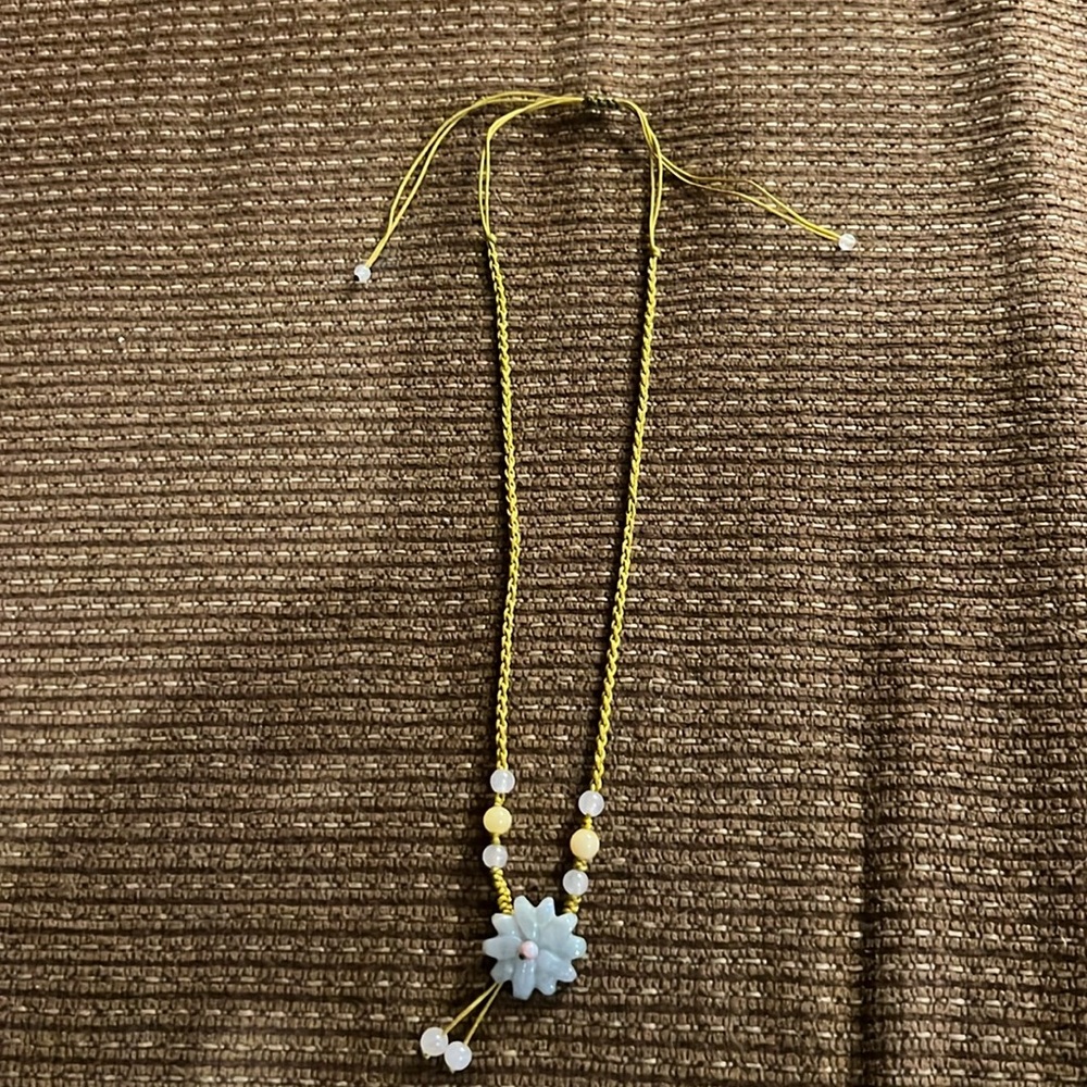 Jade pull necklace